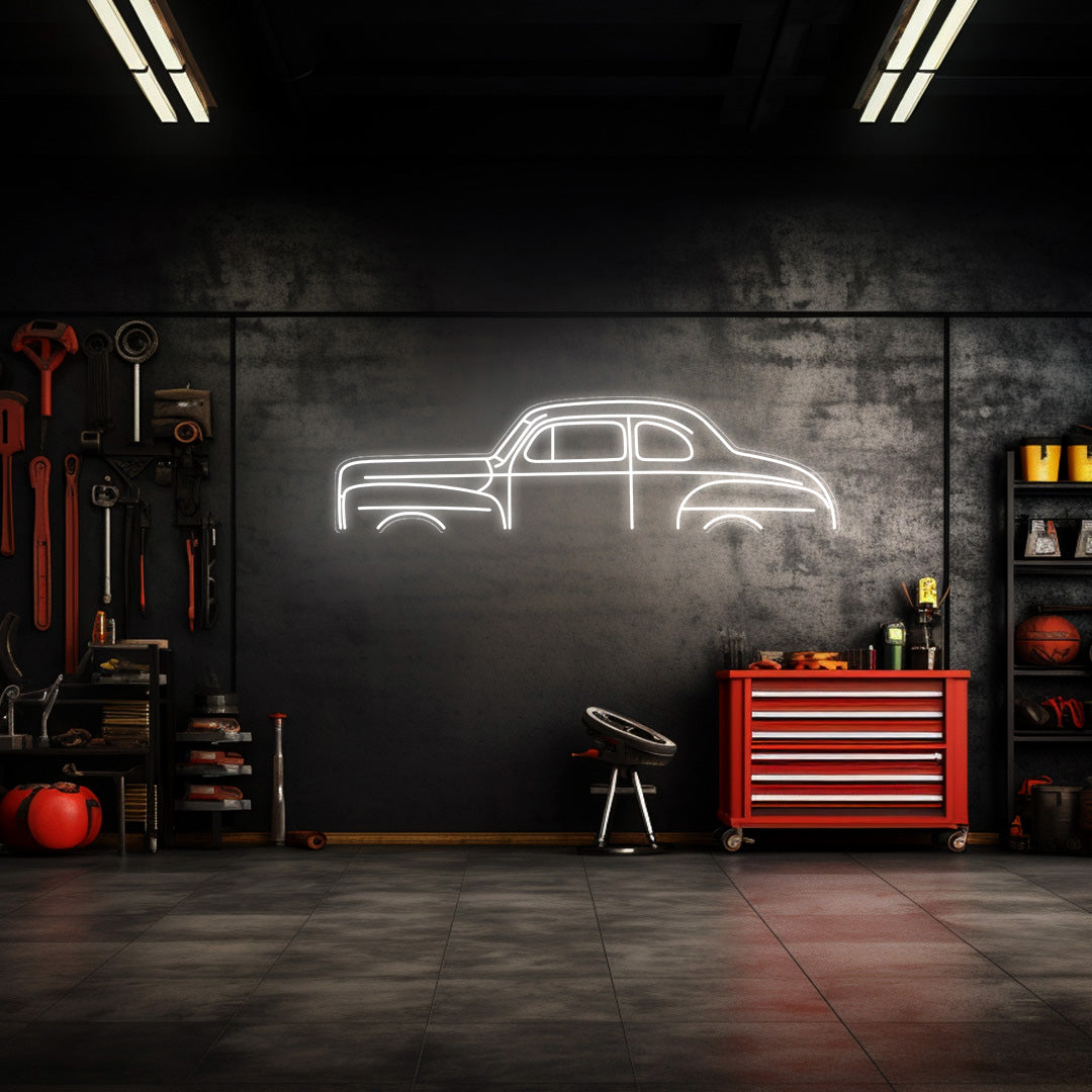 Coupe 1947 Neon Silhouette